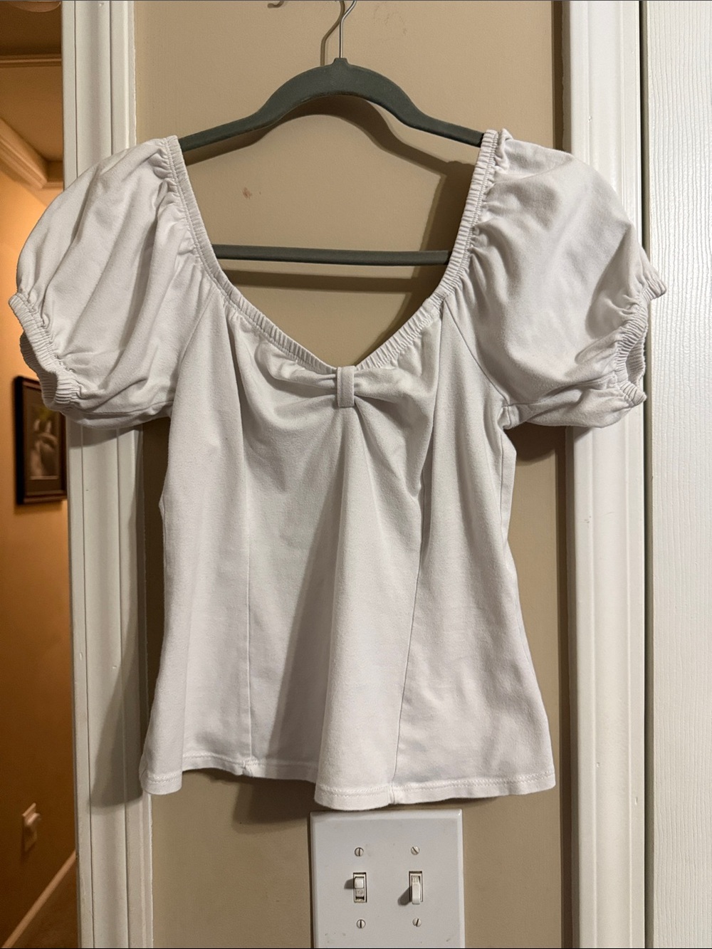 NWOT Vixen by Micheline Pitt White Puff Sleeve Knit Top